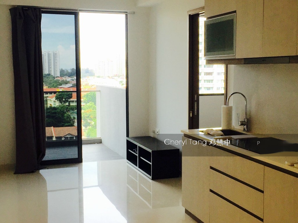 38 I Suites thumbnail photo